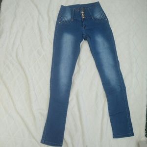 Mid-rise Stretchy Skinny Jeans, Tush-Push Size 5